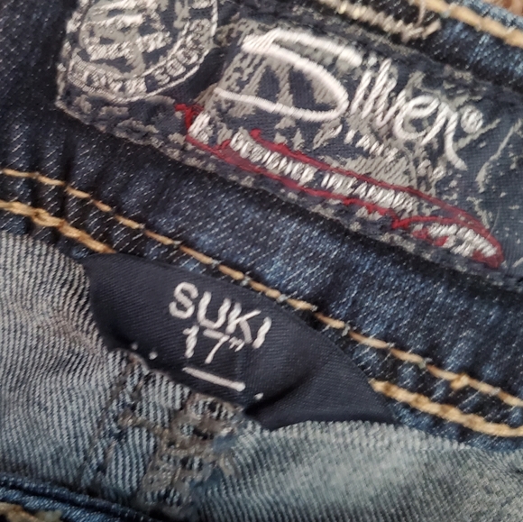 Silver Jeans SZ18/L33 - Picture 2 of 4